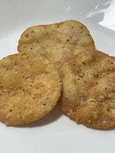 Load image into Gallery viewer, Mathi only With Sesame Seeds - Savoury Snack - 500gm
