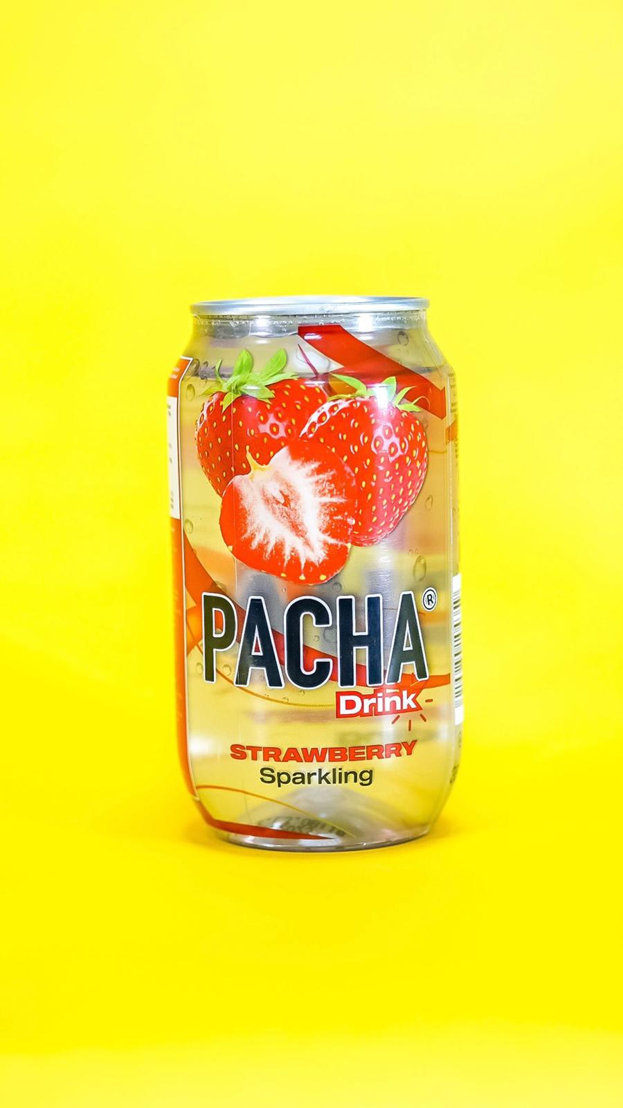 Pacha - Strawberry drink can - 330ml